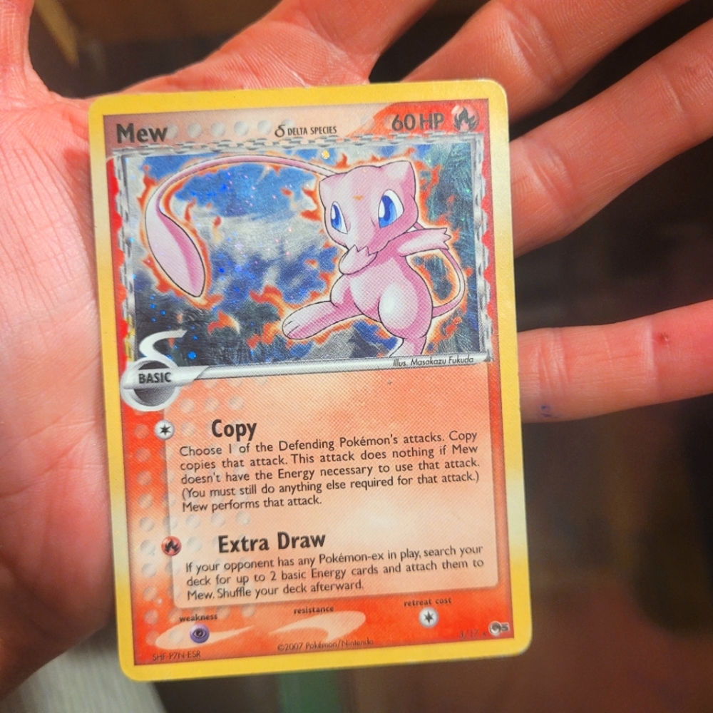 Pokemon "Mew" ERROR rare NM holo